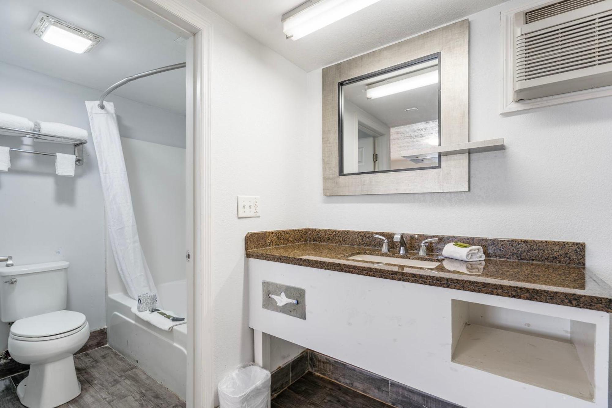 Budgetel Inns & Suites Augusta Downtown 706-945-1238 외부 사진