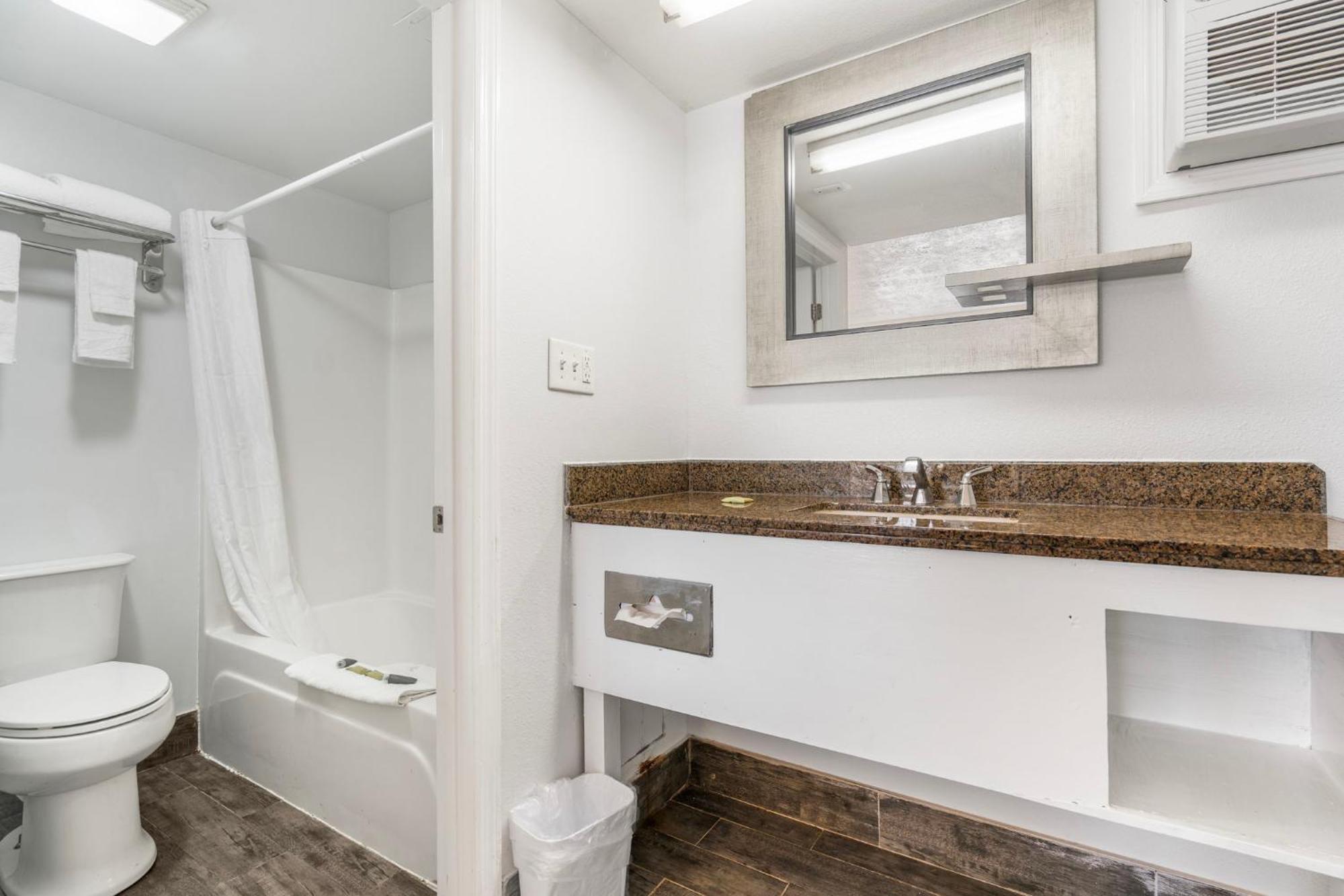 Budgetel Inns & Suites Augusta Downtown 706-945-1238 외부 사진